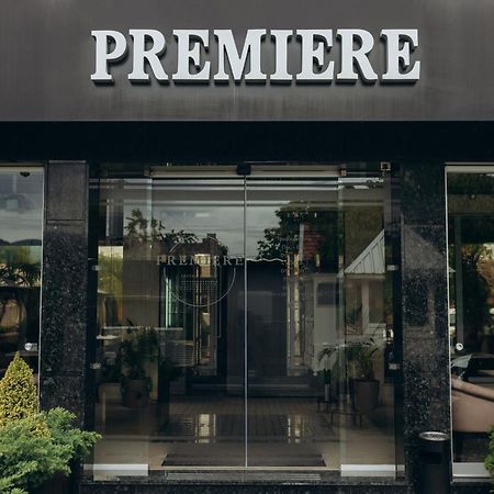 Premiere Hotel كوست المظهر الخارجي الصورة